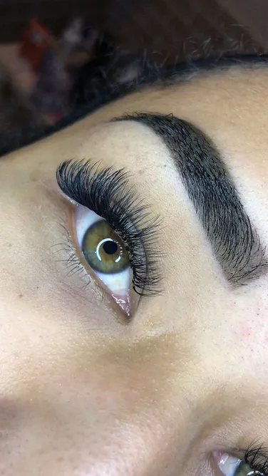 Cilios Aluna 1